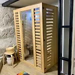 Apartmanovy Dum Jenik *