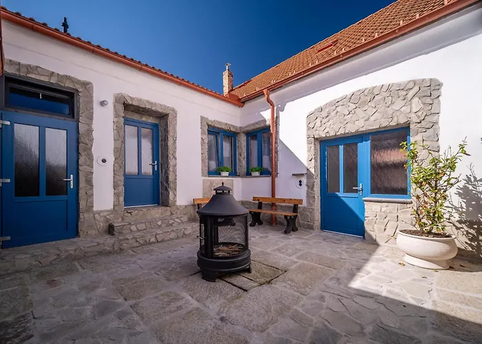 Apartmanovy Dum Jenik * Nové Hrady